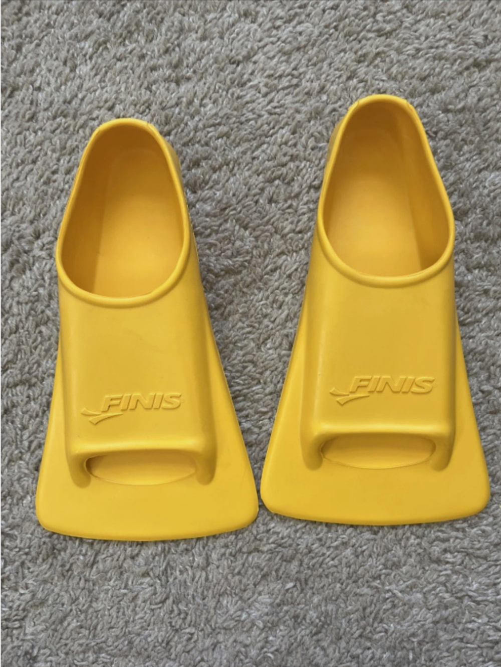 FINIS | Zoomers Gold Short Blade Training Fins | Size C US M 3.5-5 W 4.5-6